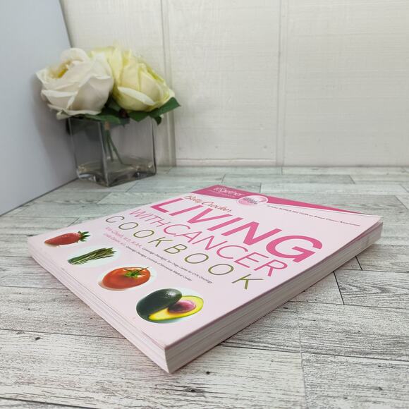 Betty Crocker Living with Cancer Cookbook Kris Ghosh MD MBA Linda Carson MD - Picture 12 of 13